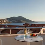Kalkan Suites Hotel 4* カルカン
