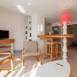 アパートホテル Kalkan Suites Hotel