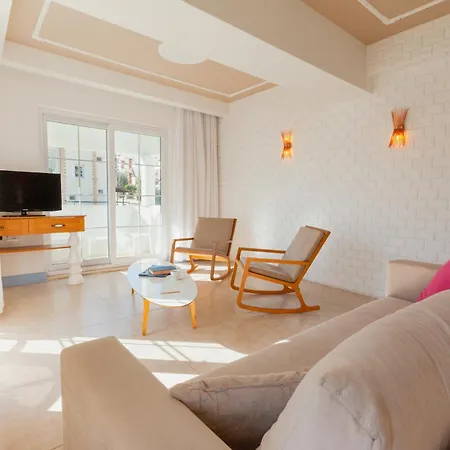 Aparthotel Kalkan Suites Hotel